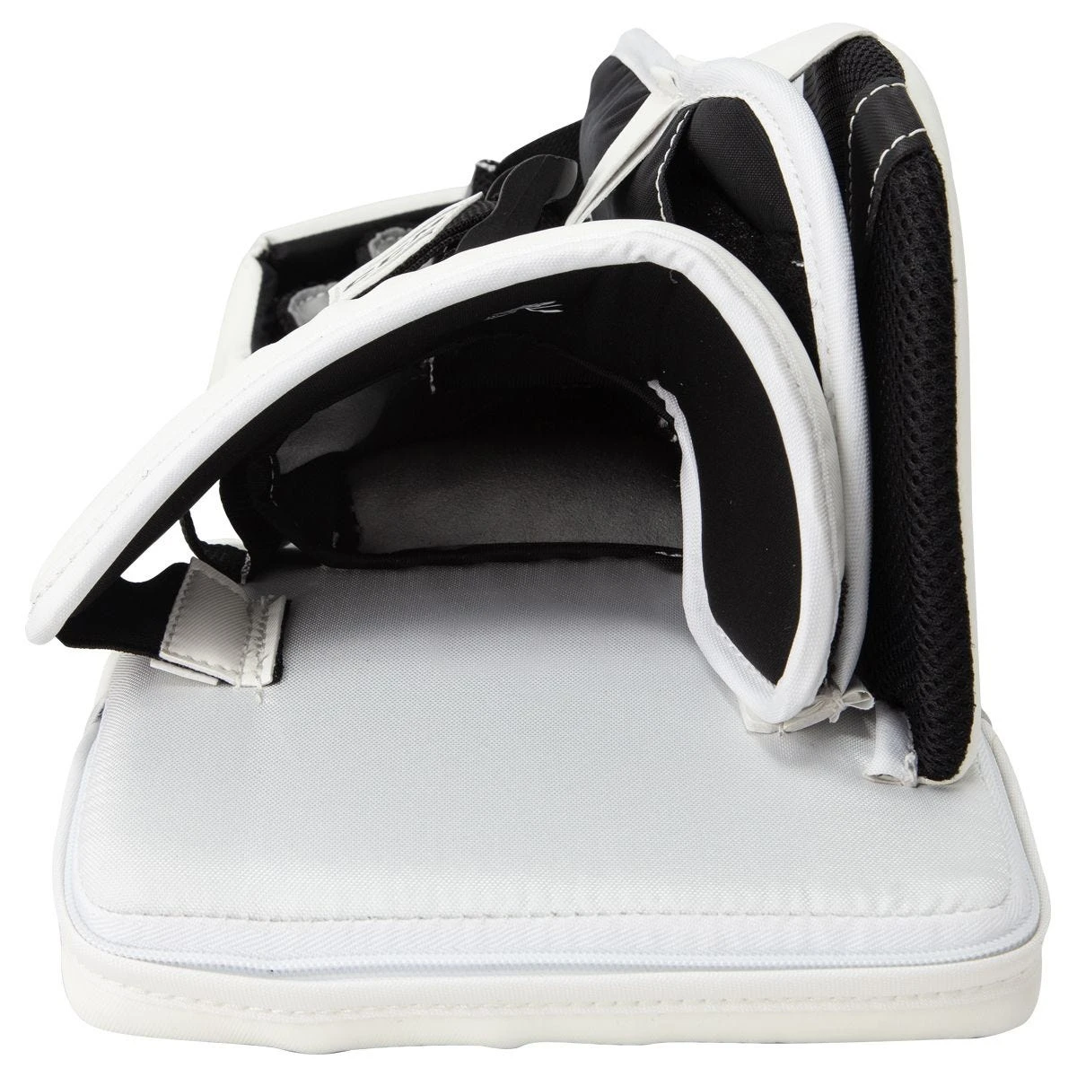 CCM Extreme Flex E5.9 Intermediate Goalie Blocker 7 CCM Extreme Flex E5.9 Intermediate Goalie Blocker - Image 5